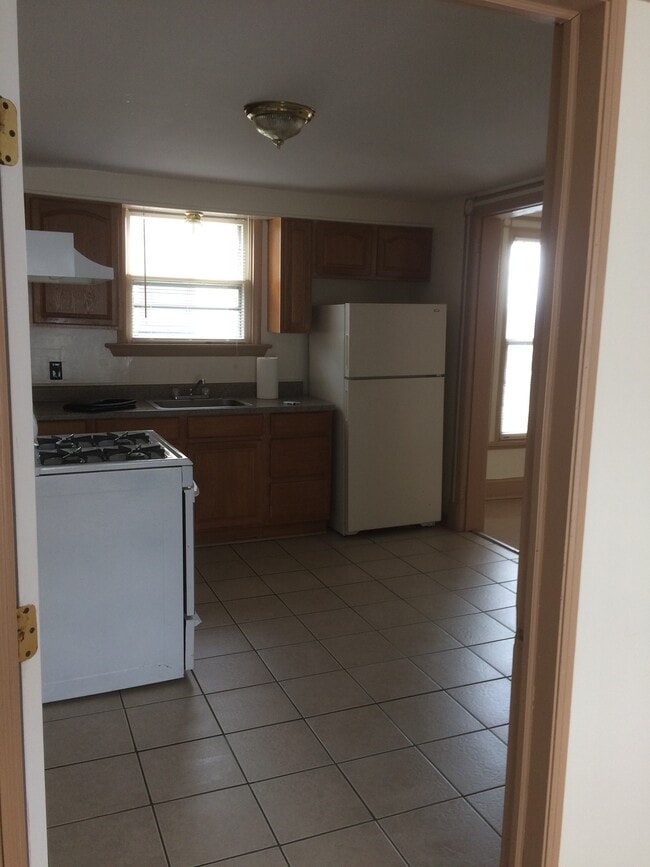 47 Conger Ave, Unit 47 Conger Ave