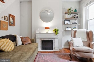 1233 E Colona St in Philadelphia, PA - Building Photo - Building Photo