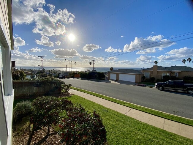 4491 Coronado Ave in San Diego, CA - Building Photo - Building Photo