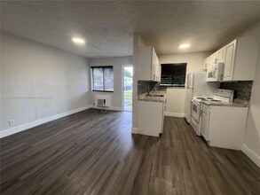 2150 Madison St in Hollywood, FL - Building Photo - Building Photo