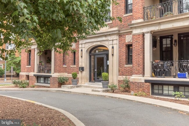 3625 16th St NW in Washington, DC - Building Photo - Building Photo