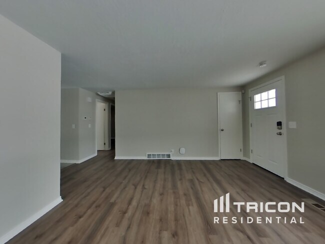 4278 S 4625 W in West Valley City, UT - Foto de edificio - Building Photo