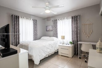 307 N 28th Ave in Hollywood, FL - Building Photo - Building Photo
