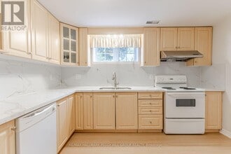 1 Shady Glen Crescent in Caledon, ON - Building Photo - Building Photo