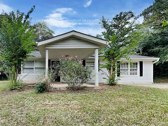 property at 1839 Waldrep Cir SE