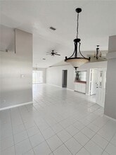 30 Pine Tree Dr in Palm Coast, FL - Building Photo - Building Photo