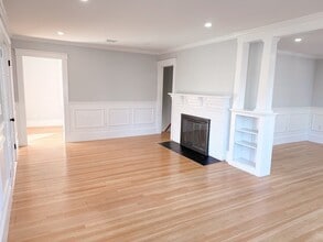 39 Pond St in Framingham, MA - Building Photo - Building Photo