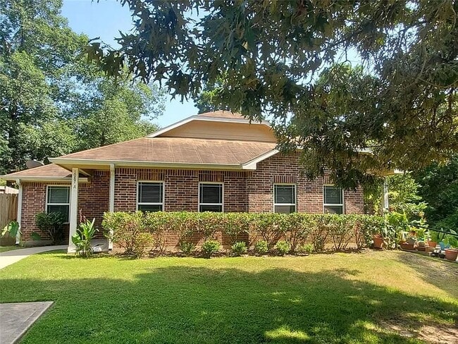 1071 Mann Rd