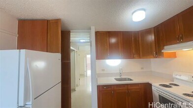 1419 Ernest St in Honolulu, HI - Building Photo - Building Photo