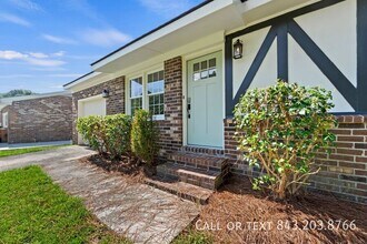 342 Water Oak Dr in Goose Creek, SC - Building Photo - Building Photo