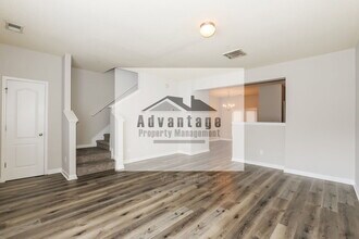 107 Bagby Ct in Union City, GA - Building Photo - Building Photo