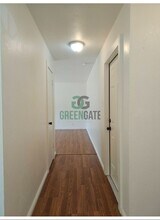 1825 Manzanita Dr in Modesto, CA - Building Photo - Building Photo