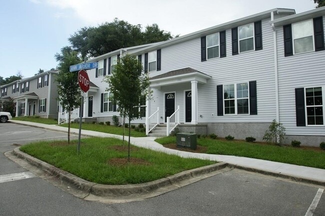 property at 1943 Ann Arbor Ave