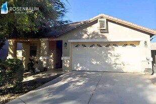 3936 E Blue Sage Rd in Gilbert, AZ - Building Photo