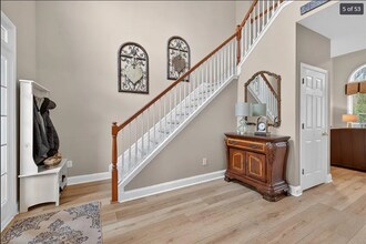 4023 Lost Oak Dr NE in Buford, GA - Building Photo - Building Photo