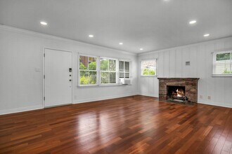 1032 Carol Dr in West Hollywood, CA - Building Photo - Building Photo