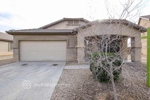 6826 S 30th Ln in Phoenix, AZ - Building Photo