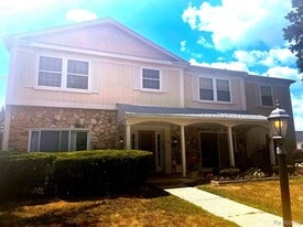 790 Bloomfield Village Blvd