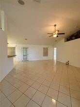 4 Bud Hollow Dr in Palm Coast, FL - Building Photo - Building Photo