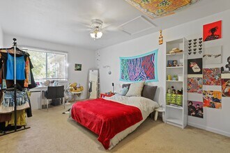 925 16th St in Boulder, CO - Building Photo - Building Photo