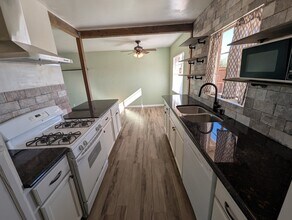 5034 E 17th St in Tucson, AZ - Building Photo - Building Photo