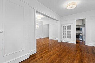 284 Orange St in New Haven, CT - Building Photo - Building Photo