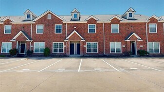 1198 Jones-Butler Rd in College Station, TX - Building Photo