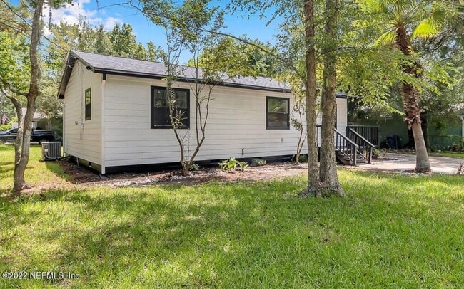 1131 Butler Ave in St. Augustine, FL - Building Photo - Building Photo