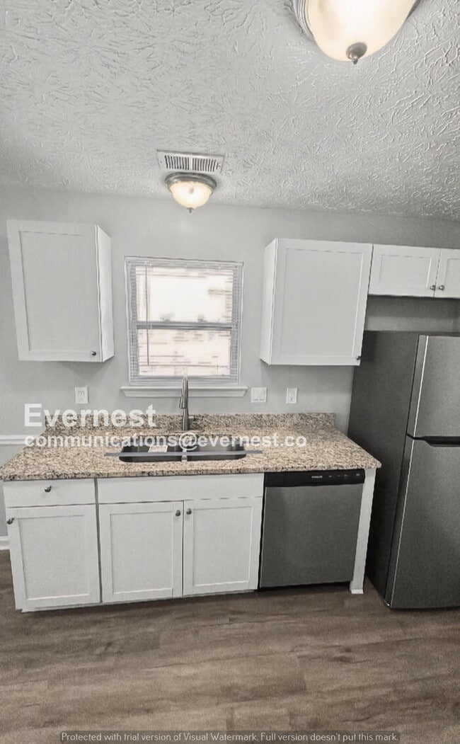 972 Maple Leaf Ridge in Jonesboro, GA - Foto de edificio - Building Photo