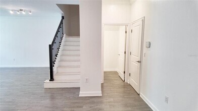 8543 Spyglass Ln in Four Corners, FL - Building Photo - Building Photo