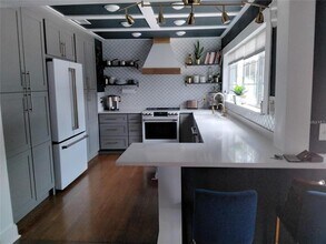 6332 11th Ave S in Gulfport, FL - Building Photo - Building Photo