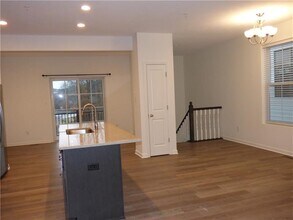 307 Thurgood Dr in Warrendale, PA - Building Photo - Building Photo