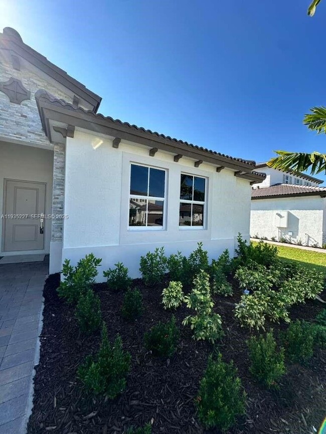 property at 2240 SE 30th St