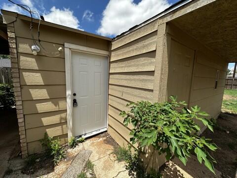 property at 3218 Baylor St