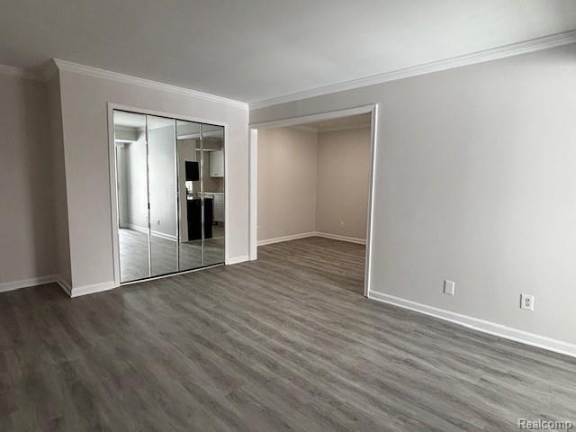 250 E Thirteen Mile Rd in Madison Heights, MI - Building Photo - Building Photo