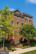 22595 Willington Square in Ashburn, VA - Building Photo - Building Photo