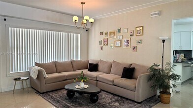 1611 71st St in Miami Beach, FL - Building Photo - Building Photo