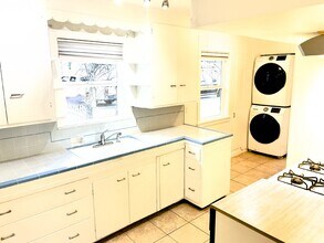 1428 Oakland Blvd in Walnut Creek, CA - Building Photo - Building Photo