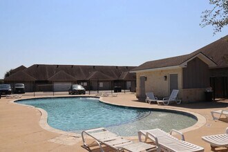 3617 Kenyon Dr in College Station, TX - Building Photo - Building Photo