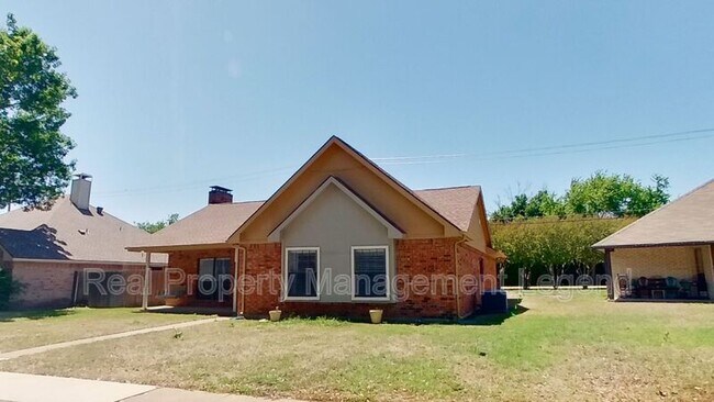 1506 River Hill Dr in Prosper, TX - Foto de edificio - Building Photo