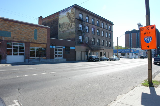 New Washington in Spokane, WA - Foto de edificio - Building Photo