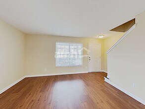 377 Stewart Springs Dr in Smyrna, TN - Building Photo - Building Photo