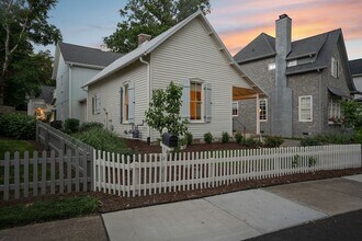 1226 Adams St in Franklin, TN - Building Photo - Building Photo