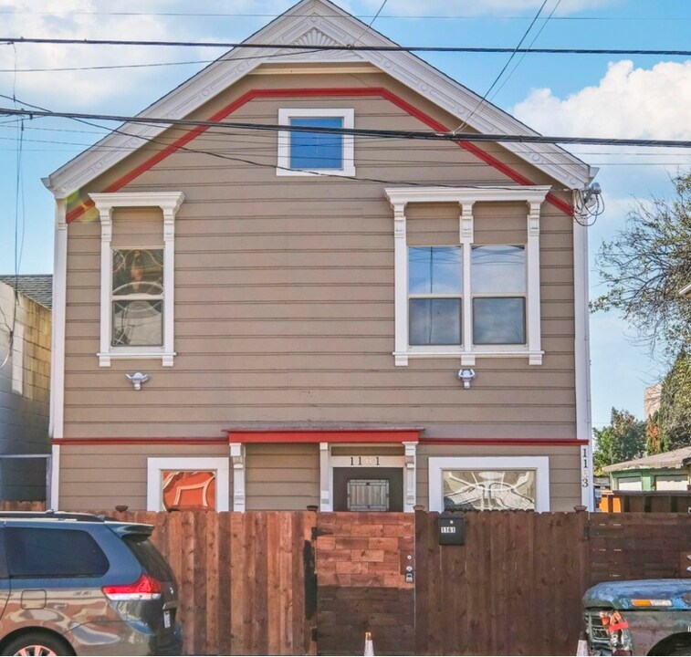 1161 34th St in Oakland, CA - Building Photo