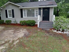 5710 August Ave in Columbus, GA - Building Photo
