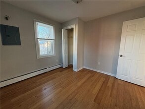 49 Trenton St in Providence, RI - Building Photo - Building Photo