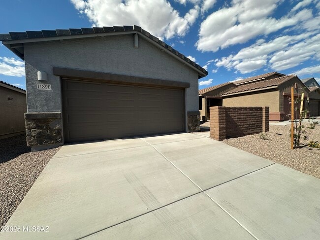 11890 W Rancho Dr in Marana, AZ - Building Photo - Building Photo