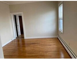 63 Highland St, Unit 1 in Worcester, MA - Building Photo