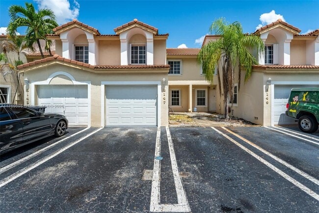 8147 Southgate Blvd in North Lauderdale, FL - Building Photo - Building Photo