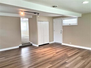 4949 Paxton Rd in Oak Lawn, IL - Building Photo - Building Photo